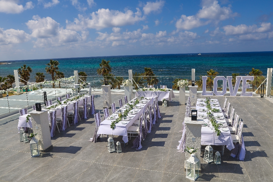 Gallery image 7: adg-exclusive-yacht-weddings-ltd