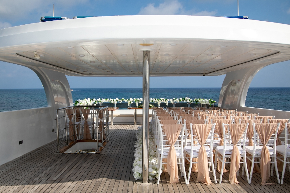 Gallery image 14: adg-exclusive-yacht-weddings-ltd