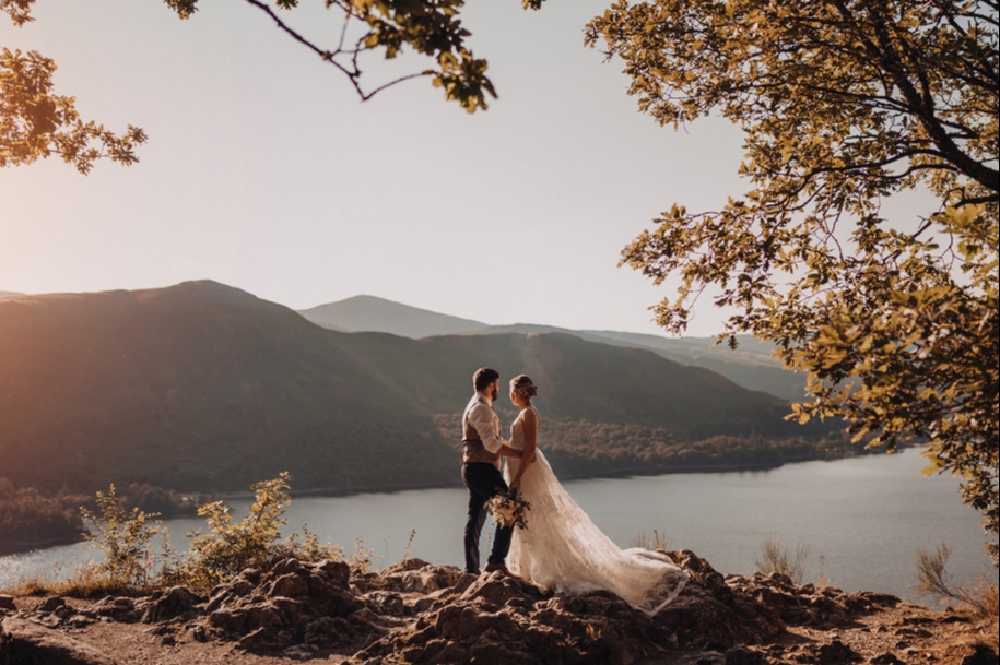 Gallery image 8: the-lodore-falls-hotel