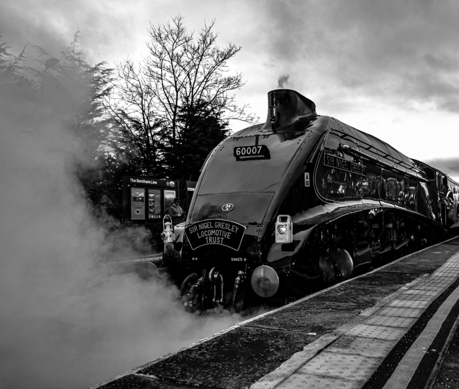 Gallery image 4: lee-tombling-photography