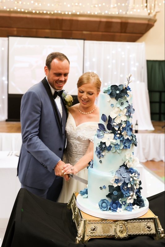 Gallery image 4: the-wedding-hand