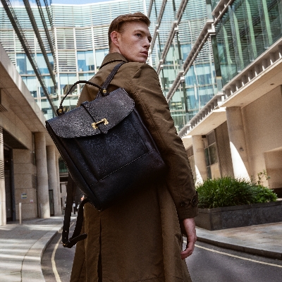 Grooms' News: Navvy creates artisan bags using leather sourced from ethical manufacturers