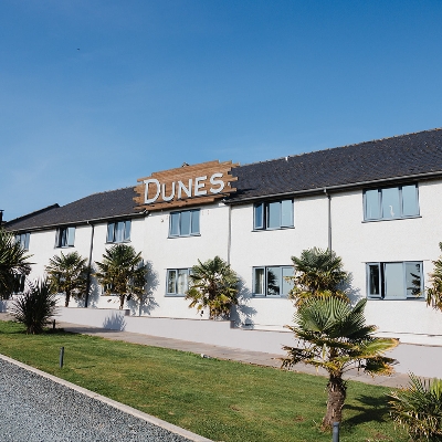 Wedding News: Local supplier spotlight: The Dunes Hotel