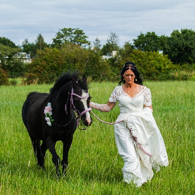 Local supplier spotlight: Lee Tombling Photography