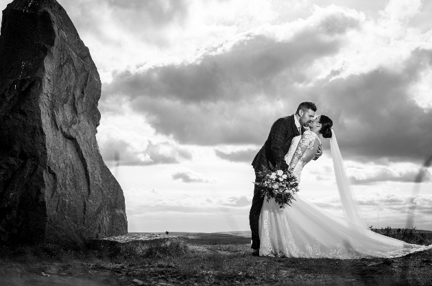 Photographer, Simon Kearsley reveals how you can save money on your wedding photographs: Image 1