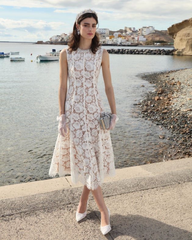woman in white lace dress
