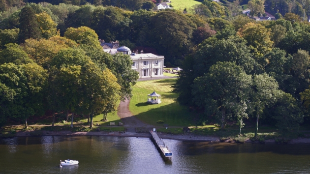 Storrs Hall exterior